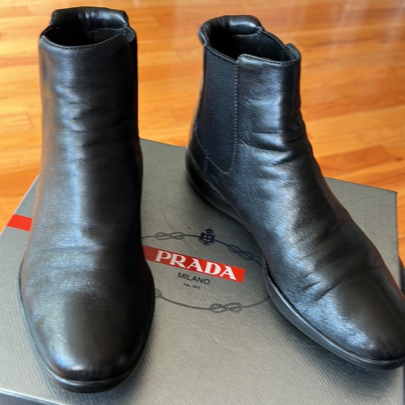 Pre-owned authentic Prada black leather booties - Picture 3 of 9